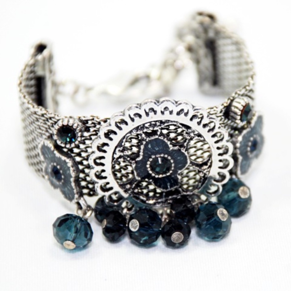 Silver Carvinks Stainless Steel Bracelet